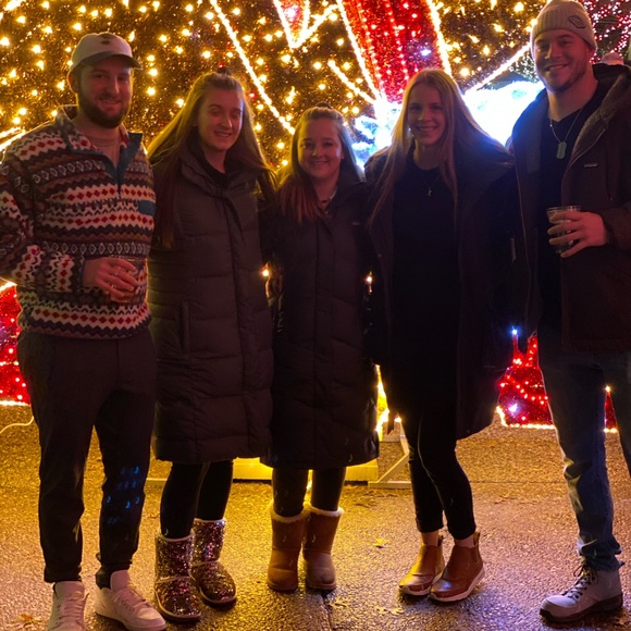 Meet your Posher, Autumn - Picture 1 of 1